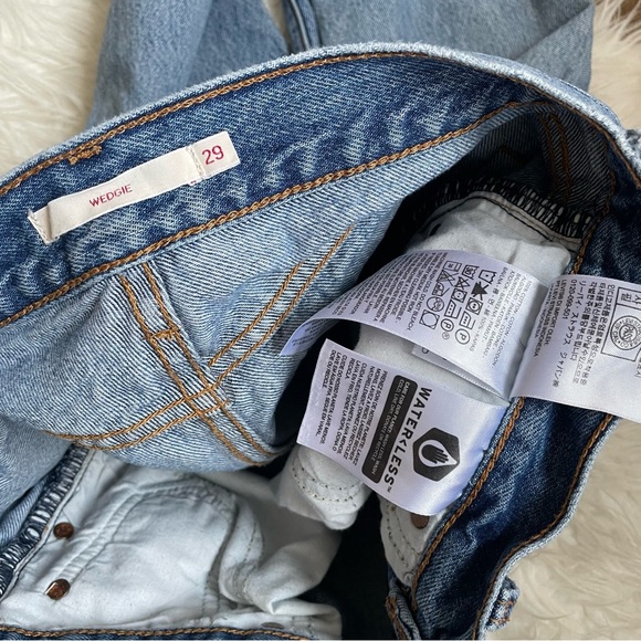 Levi's Shut Up Wedgie Icon Fit Jeans button fly premium denim raw hem - Picture 9 of 14